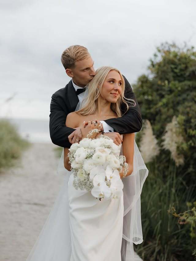 下深情亲吻, PJ 下深情亲吻, PJ